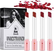 Lana Del Rey lipstick